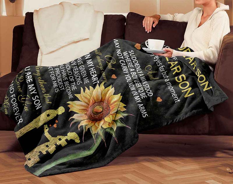 Dear My Son I Close My Eyes For But A Moment Love, Mom-TT1711