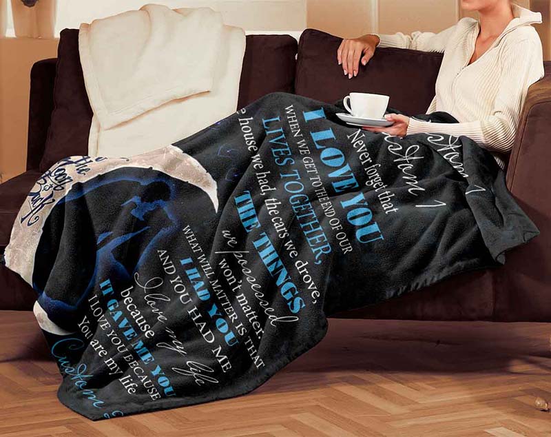 Skitongifts Blanket For Sofa Throws, Bed Throws Blanket - Moon To My Wife I Love You, For Wife-TT0301