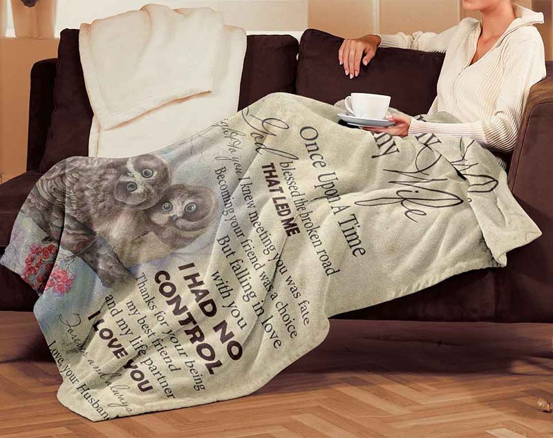 Skitongifts Blanket For Sofa Throws, Bed Throws Blanket - Owl To My Wife God Blessed The Broken Road-TT2812