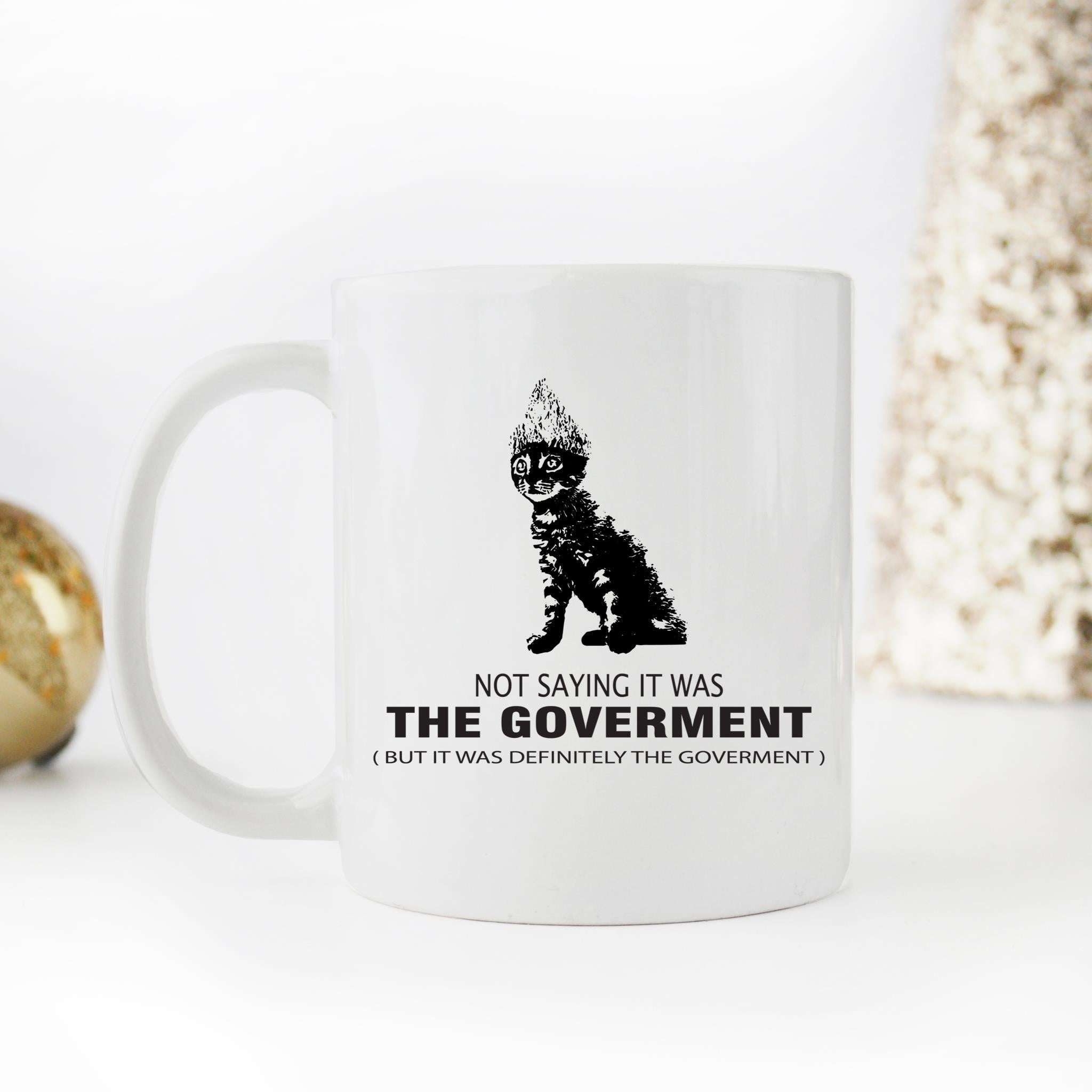 Skitongifts Funny Ceramic Novelty Coffee Mug Funny Halloween Cat Tin Foil Hat Conspiracy, Not Saying It Was The Government 1digTe6