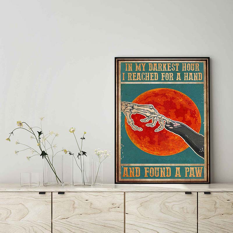 Skitongifts Wall Decoration, Home Decor, Decoration Room In My Darkest Hour I Reached For A Hand TT0403