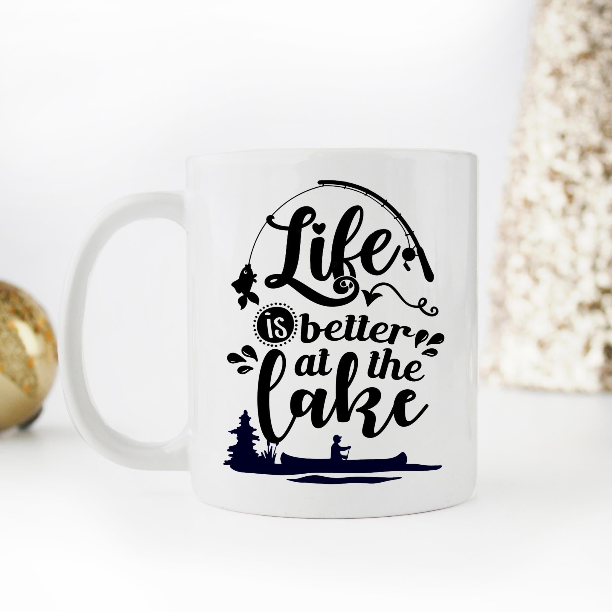 Skitongifts Coffee Mug Funny Ceramic Novelty M66-NH101221-Life Is Better At The Lake 3L5A34R