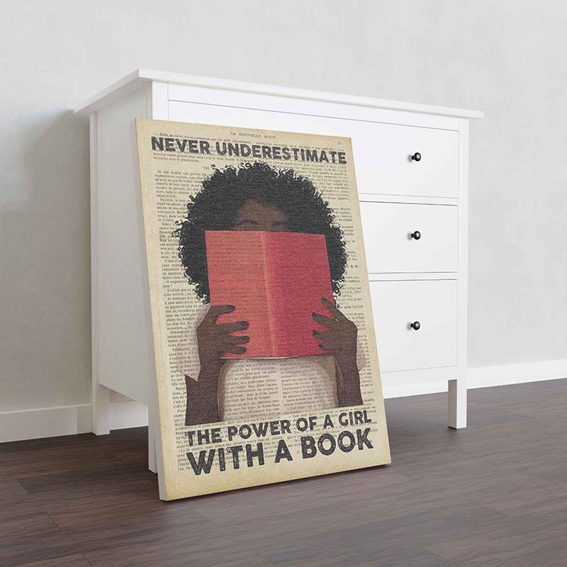 Skitongifts Wall Decoration, Home Decor, Decoration Room Never Underestimate The Power Of A Girl With A Book-TT1111