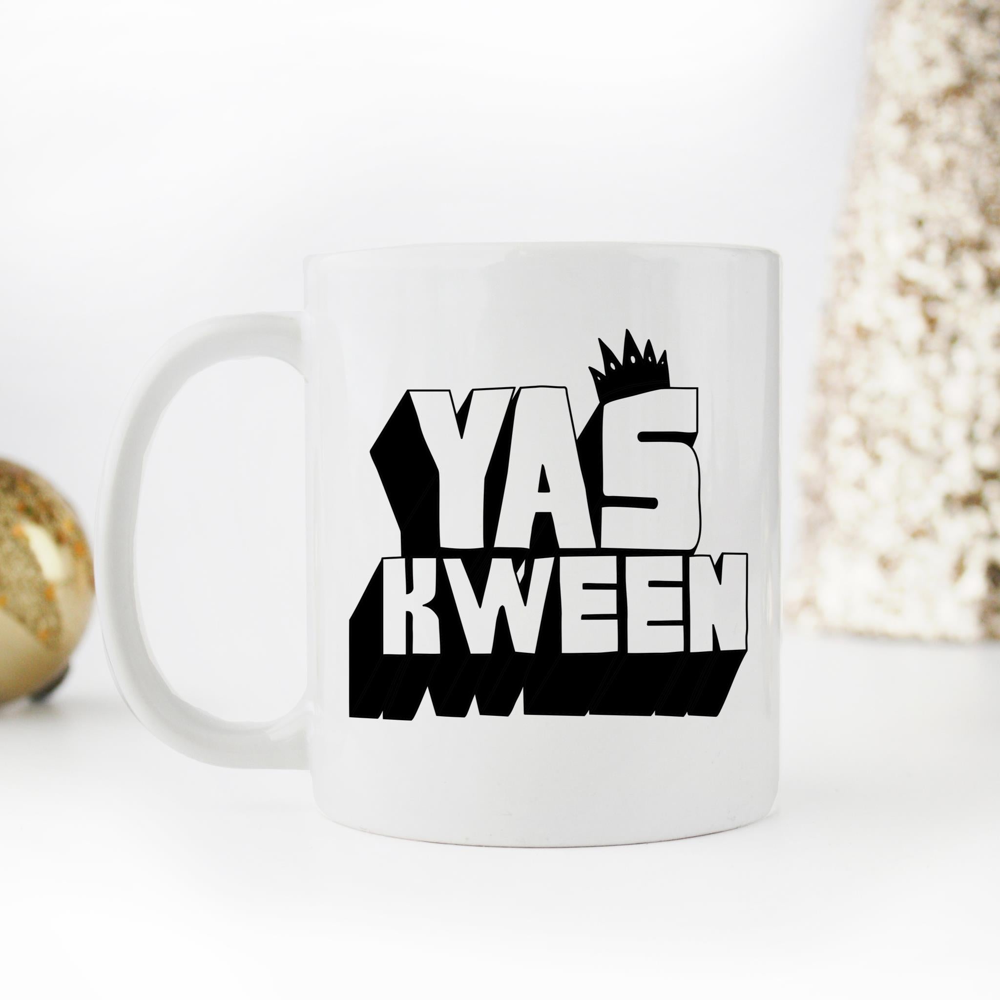 Skitongifts Funny Ceramic Novelty Coffee Mug Yas Kween Yas Queen Ilana Wexler Abbi Abrams Lincoln Nyc Armisen For Broad City Fans 14PeLxm